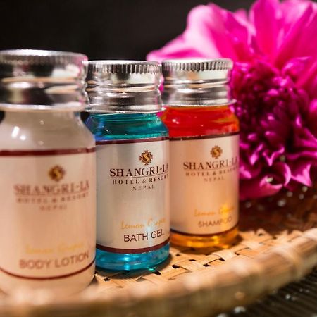 Shangri-La Village Resort, Pokhara Dış mekan fotoğraf