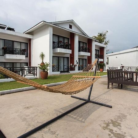 Shangri-La Village Resort, Pokhara Dış mekan fotoğraf