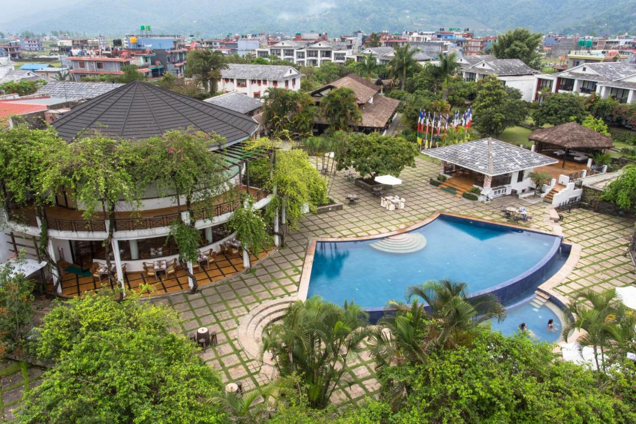 Shangri-La Village Resort, Pokhara Dış mekan fotoğraf