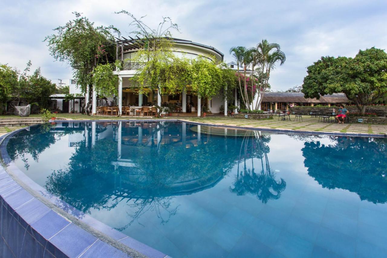 Shangri-La Village Resort, Pokhara Dış mekan fotoğraf