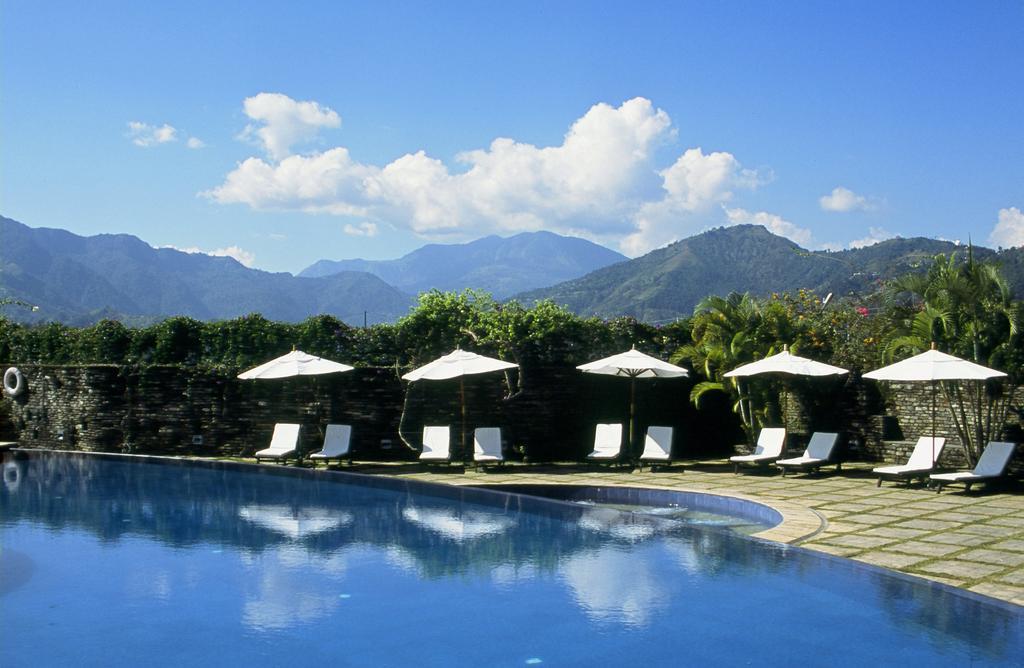 Shangri-La Village Resort, Pokhara Dış mekan fotoğraf