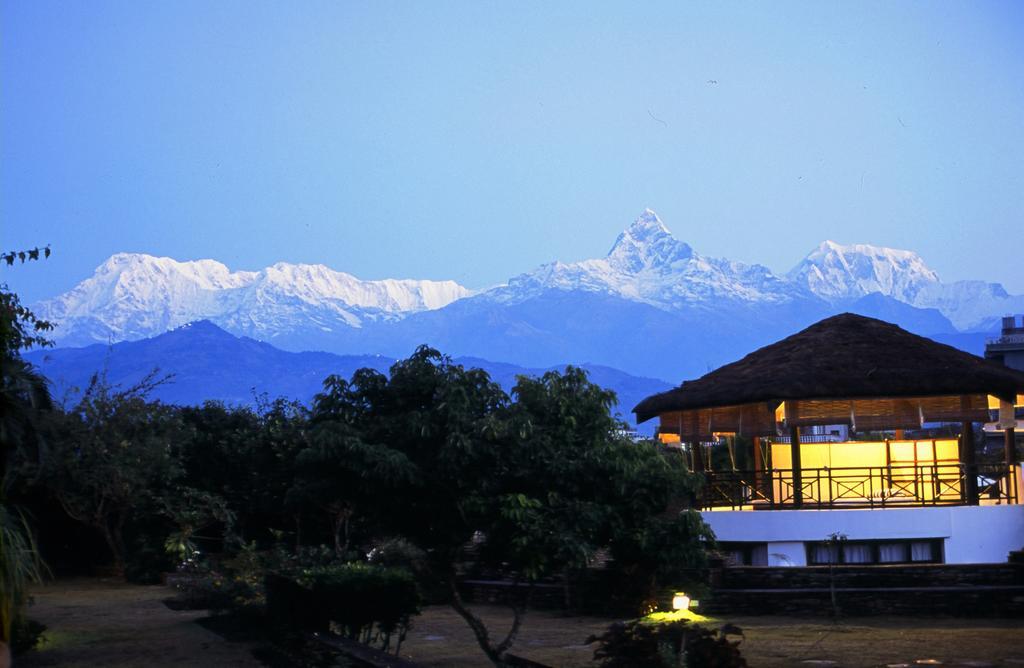 Shangri-La Village Resort, Pokhara Dış mekan fotoğraf