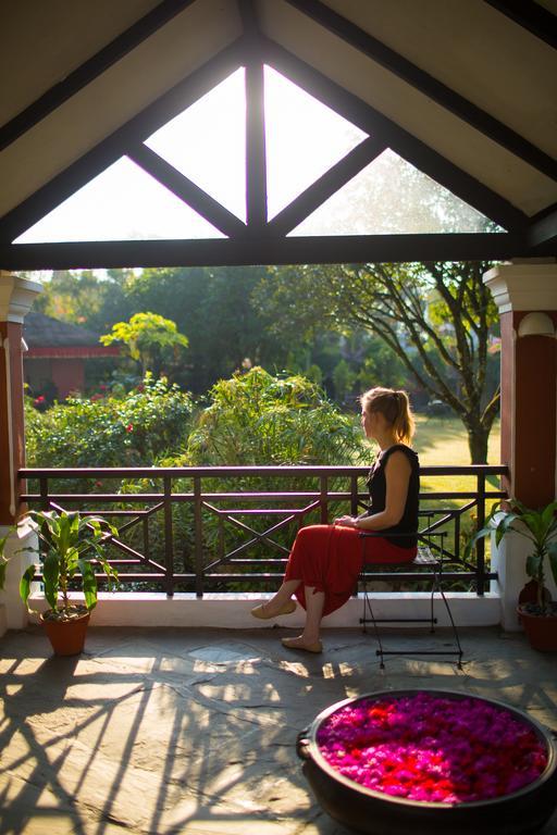 Shangri-La Village Resort, Pokhara Dış mekan fotoğraf