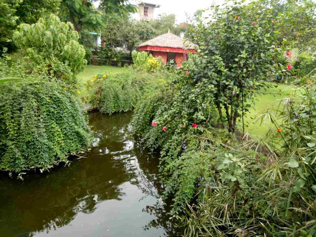 Shangri-La Village Resort, Pokhara Dış mekan fotoğraf