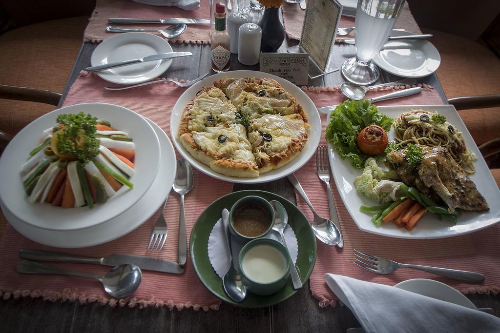 Shangri-La Village Resort, Pokhara Dış mekan fotoğraf
