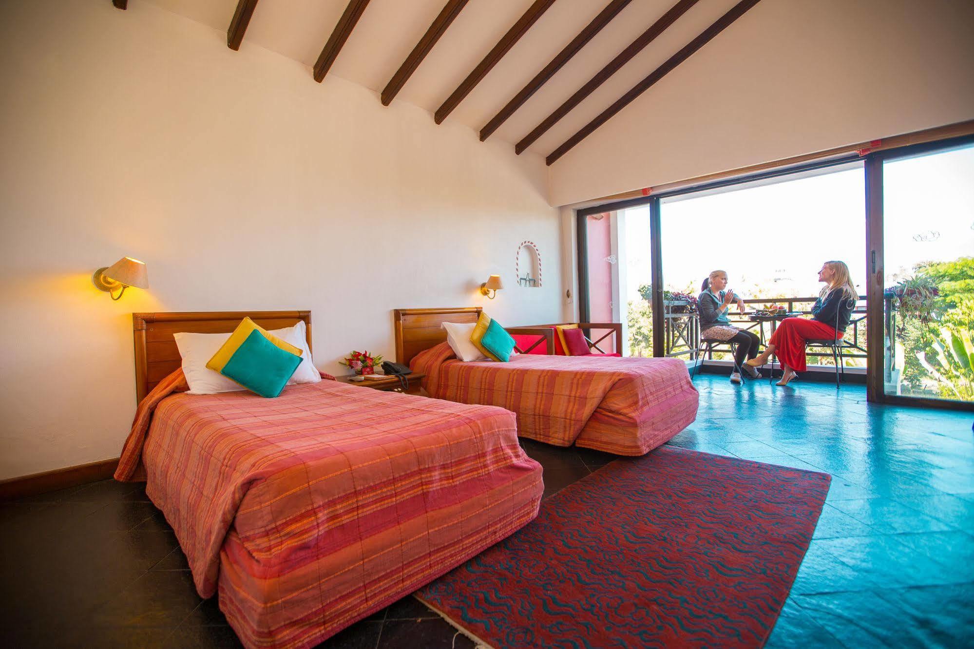 Shangri-La Village Resort, Pokhara Dış mekan fotoğraf