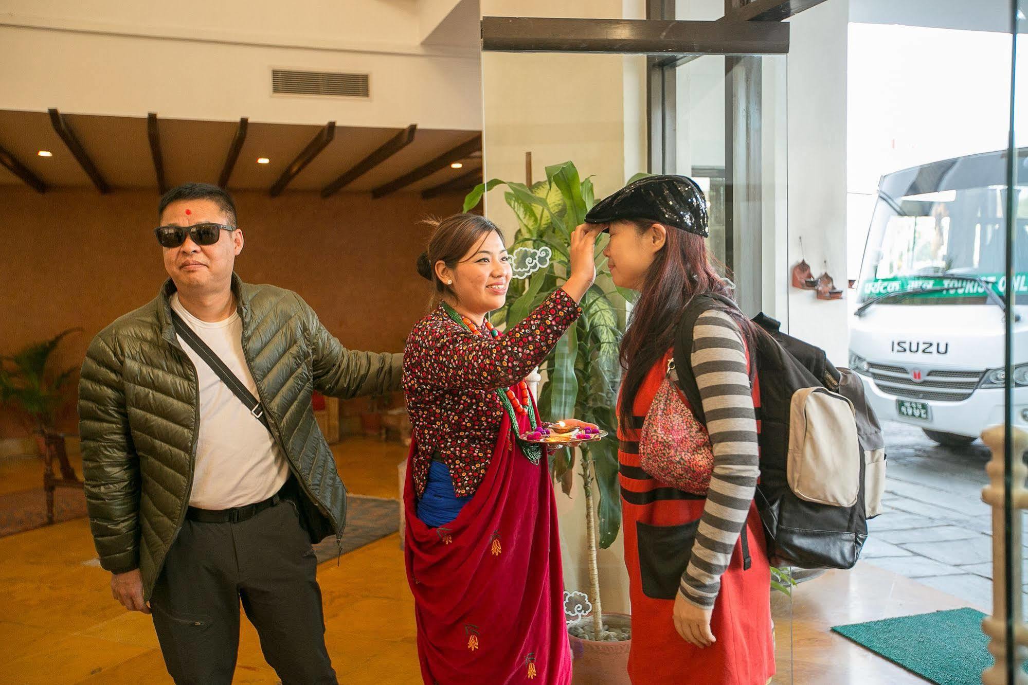 Shangri-La Village Resort, Pokhara Dış mekan fotoğraf